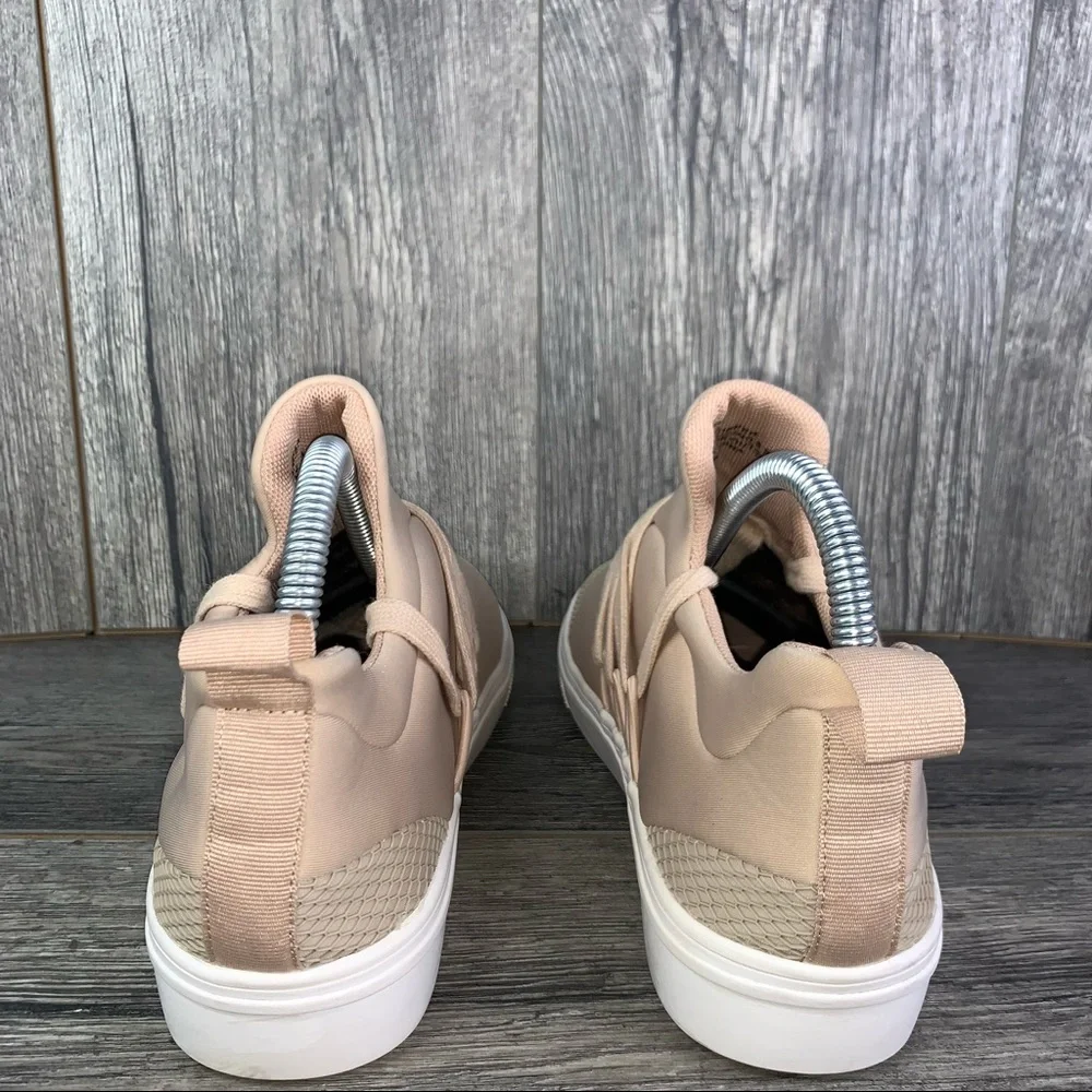 Steve Madden Lancer Sneakers - Picture 4 of 9